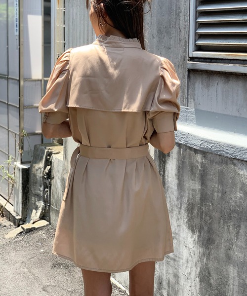 RASVOA（ラスボア）の「バンドカラーパワショルワンピース（ワンピース・レディース・ブラック/ベージュ/オフホワイト・FREE）」の14枚目の写真