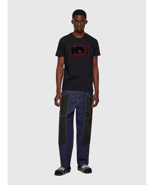 DIESEL（ディーゼル）の「メンズ Tシャツ コンビネーション ロゴ BCI サステナブル（Tシャツ/カットソー・メンズ・ブラック/ホワイト/エンジ・SMALL/MEDIUM/X-LARGE/X-SMALL/LARGE/XX-LARGE/XXX-LARGE）」の10枚目の写真