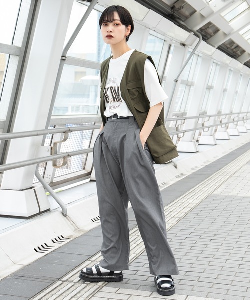 kutir(クティール)の「厚底ステッチスポーツサンダル(サンダル・レディース・ブラック/ベージュ/ゼブラ・SMALL/MEDIUM/LARGE)」の8枚目の写真