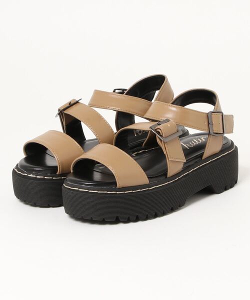 kutir(クティール)の「厚底ステッチスポーツサンダル(サンダル・レディース・ブラック/ベージュ/ゼブラ・SMALL/MEDIUM/LARGE)」の16枚目の写真