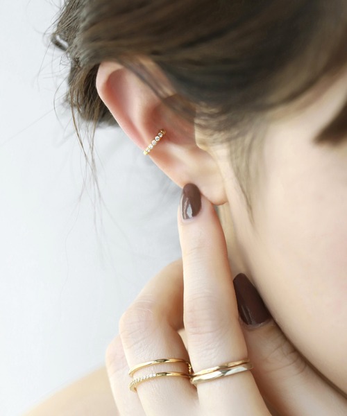 ANEMONE（アネモネ）の「ビジューラインのイヤーカフ（イヤーカフ・レディース・ゴールド/シルバー・FREE）」の7枚目の写真