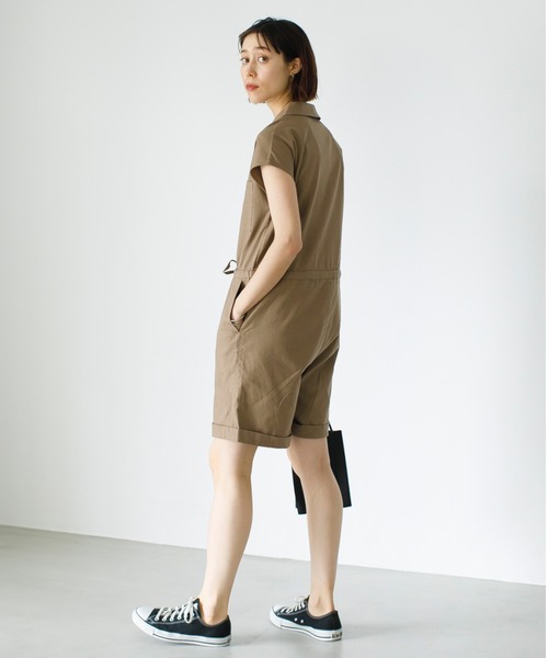 koe（コエ）の「リネン混ショートオールインワン＊（つなぎ/オールインワン・レディース・ブラック/グレイッシュベージュ/ベージュ系その他・FREE）」の3枚目の写真