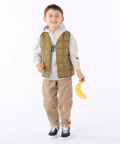 TAION(タイオン)の「【WEB限定】TAION:キッズ ダウン ベスト(100~140cm)(ダウンベスト・キッズ・ベージュ/オレンジ/ライトブルー/ネイビー/ラベンダー/ブラック/オリーブ・110/120/130/140/100)」の11枚目の写真