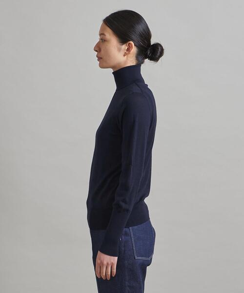 LOEFF（ロエフ）の「＜LOEFF（ロエフ）＞ウール ハイゲージ タートルネックニット†◆（ニット/セーター・レディース・ホワイト/ライム/ネイビー・FREE）」の22枚目の写真