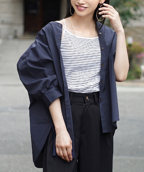 zootie（ズーティー）の「プレーンシャツ [バックシャーリング チュニック]（シャツ/ブラウス・レディース・ホワイト/ブラック/ダークオリーブ/ピンク系その他/ライトピンク/アイボリー/ネイビー・フリー）」の5枚目の写真
