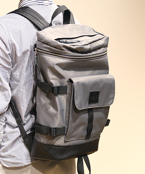 And A（アンドエー）の「ボックスナイロンバックパック（バックパック/リュック・メンズ・ブラック/グレー/ブルー・FREE）」の13枚目の写真