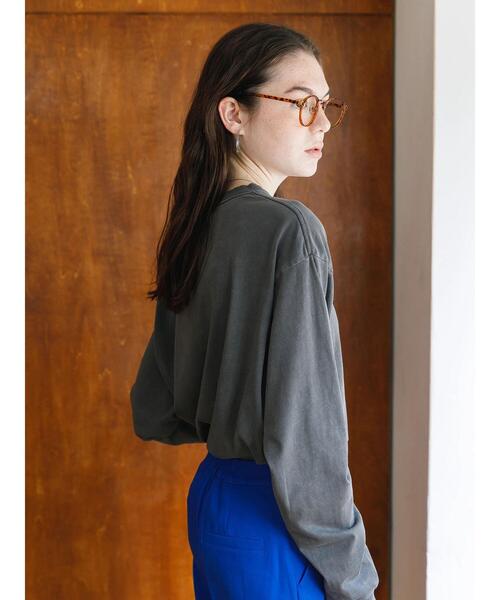 koe（コエ）の「ピグメントロングTシャツ*（Tシャツ/カットソー・レディース・オレンジ/ライトベージュ/ピンクベージュ/チャコールグレー/ブルーグリーン・L/M/S）」の14枚目の写真