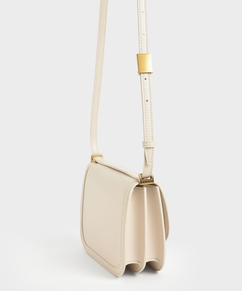 CHARLES & KEITH（チャールズ & キース）の「シャーロット