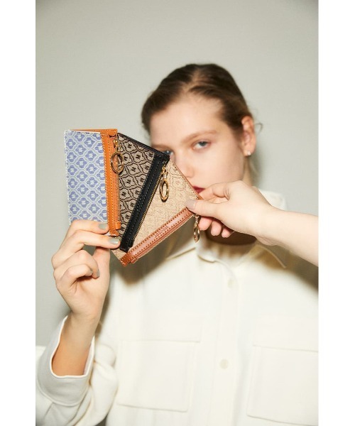 MOUSSY（マウジー）の「MONOGRAM カードホルダー（カードケース・レディース・ブラウン/ベージュ・FREE）」の4枚目の写真