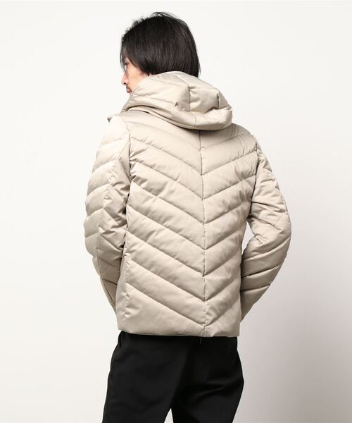 TETE HOMME（テットオム）の「リモンタダウンブルゾン（ダウンジャケット/コート・メンズ・ベージュ/ブラック・X-LARGE/MEDIUM/LARGE）」の4枚目の写真