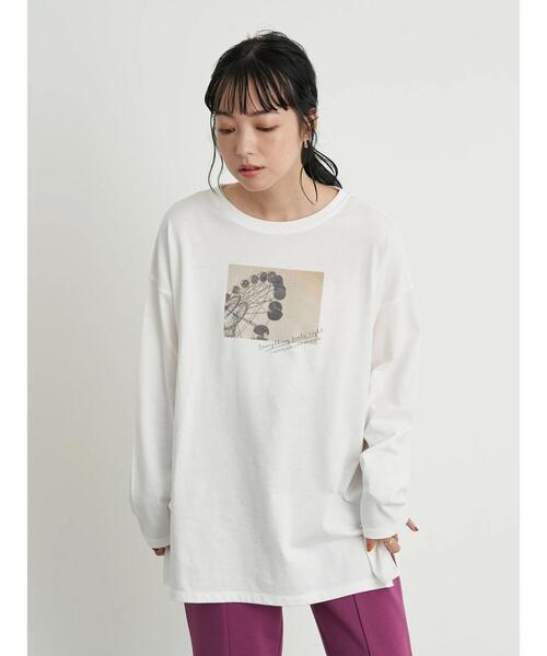 earth music&ecology(アースミュージックアンドエコロジー)の「Everything feels right ロンT *(Tシャツ/カットソー・レディース・ベージュ/オフホワイト・FREE)」の3枚目の写真