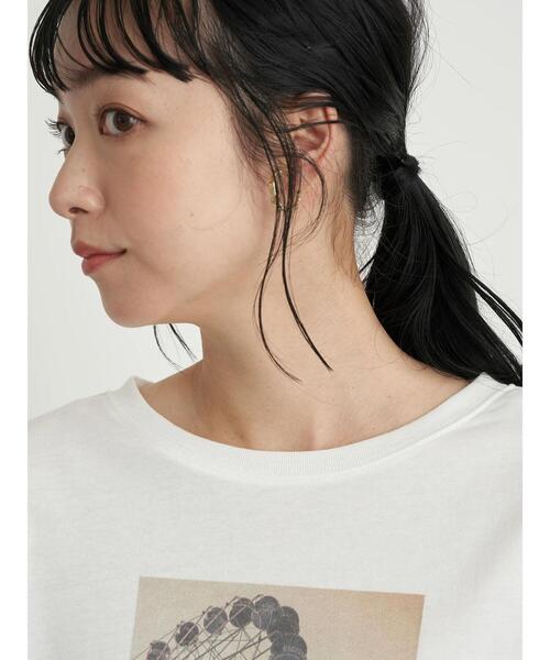 earth music&ecology(アースミュージックアンドエコロジー)の「Everything feels right ロンT *(Tシャツ/カットソー・レディース・ベージュ/オフホワイト・FREE)」の5枚目の写真