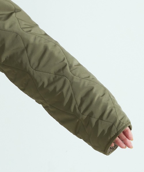 ONIGIRI（オニギリ）の「＜4WAY / リバーシブル＞　タフタ　×　ファーブルゾン（ブルゾン・レディース・ベージュ/カーキ・MEDIUM/LARGE）」の20枚目の写真