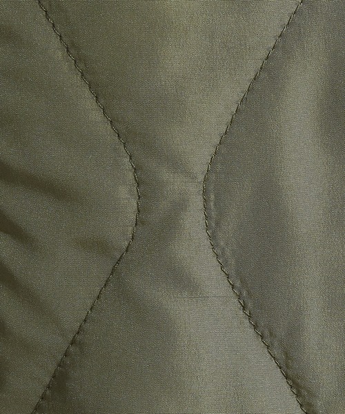 ONIGIRI（オニギリ）の「＜4WAY / リバーシブル＞　タフタ　×　ファーブルゾン（ブルゾン・レディース・ベージュ/カーキ・MEDIUM/LARGE）」の11枚目の写真