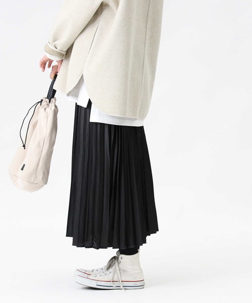 HONEYSUCKLE ROSE（ハニーサックルローズ）の「【HONEYSUCKLE ROSE】シャイニーサテンスカート（スカート・レディース・ブラック/ライトベージュ・M/L）」の12枚目の写真