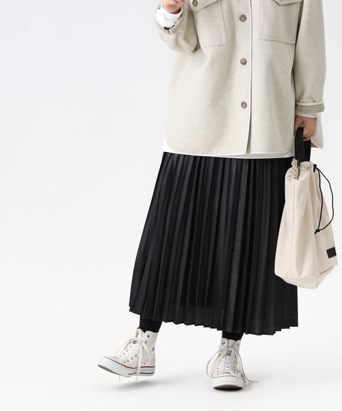 HONEYSUCKLE ROSE（ハニーサックルローズ）の「【HONEYSUCKLE ROSE】シャイニーサテンスカート（スカート・レディース・ブラック/ライトベージュ・M/L）」の14枚目の写真