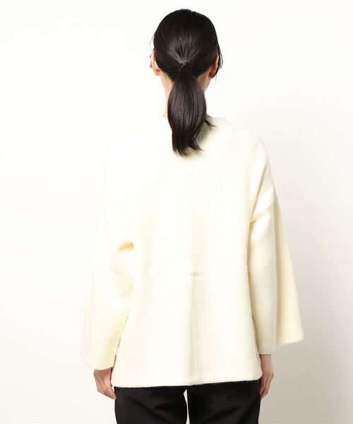 RIVE DROITE（リヴドロワ）の「さりげなく体型カバーも叶えてくれる　片畦ワイドミドルトッパーカーディガン（カーディガン/ボレロ・レディース・オフホワイト/ベージュ・FREE）」の13枚目の写真