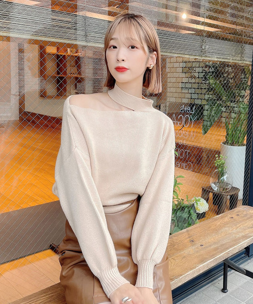 Voyage titty&Co.PETIT（ボヤージュティティアンドコープチ）の「【Voyage titty&Co. PETIT】プチハイワンショルニットプルオーバー（ニット/セーター・レディース・ベージュ/ブラウン/ブラック・FREE）」の5枚目の写真