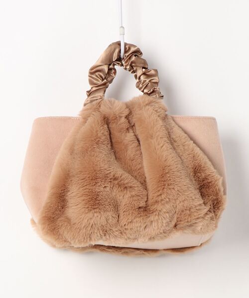 CACHELLIE(カシェリエ)の「【CACHELLIE】フェイクファーハンドバッグ(ハンドバッグ・レディース・ブラック/グレー/Beige・FREE)」の11枚目の写真