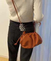 【MAISON BREEZE】ヴェネタタックポーチショルダー KNF