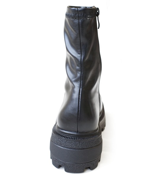 AmiAmi(アミアミ)の「トラックソールストレッチショートブーツ(ブーツ・レディース・ブラック/ブラック系その他/オリーブ・LL/S/M/L)」の16枚目の写真