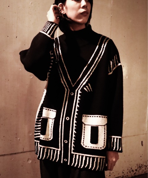rovtski(ロフトスキー)の「ステッチニットタートルニット(ニット/セーター・レディース・アイボリー/ブラック・FREE)」の17枚目の写真