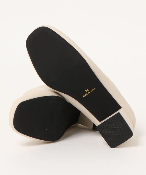 Te chichi TERRASSE（テチチテラス）の「スクエアブーティー（ブーツ・レディース・オフホワイト/ブラック・LARGE/MEDIUM）」の3枚目の写真