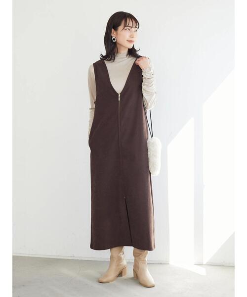 Green　Parks（グリーンパークス）の「・ELENCARE DUE 2wayVネックジャンスカ＊（ジャンパースカート・レディース・ブラック/ブラウン/グリーン・FREE）」の4枚目の写真