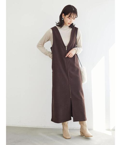 Green　Parks（グリーンパークス）の「・ELENCARE DUE 2wayVネックジャンスカ＊（ジャンパースカート・レディース・ブラック/ブラウン/グリーン・FREE）」の5枚目の写真