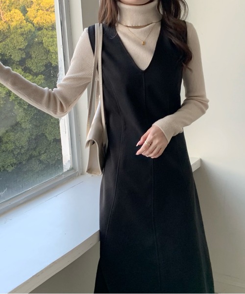 emi+（エミプラス）の「ノースリーブフレアワンピース（ジャンパースカート・レディース・ベージュ/ピンクベージュ/ブラウン/ブラック/グレー・FREE）」の2枚目の写真