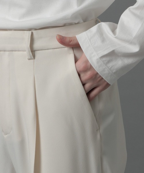 HARE（ハレ）の「【SETUP対応】ワイドフレアパンツ(HARE)（スラックス・メンズ・ブラック/グレー/オフホワイト/レッド系その他・SMALL/MEDIUM）」の17枚目の写真