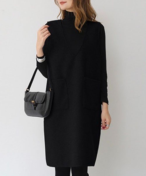 Chaco closet（チャコ クローゼット）の「フェイクウールノースリーブVネックワンピース（ワンピース・レディース・ブラック/グレー/ブルー/グリーン・M/L/XL）」の18枚目の写真