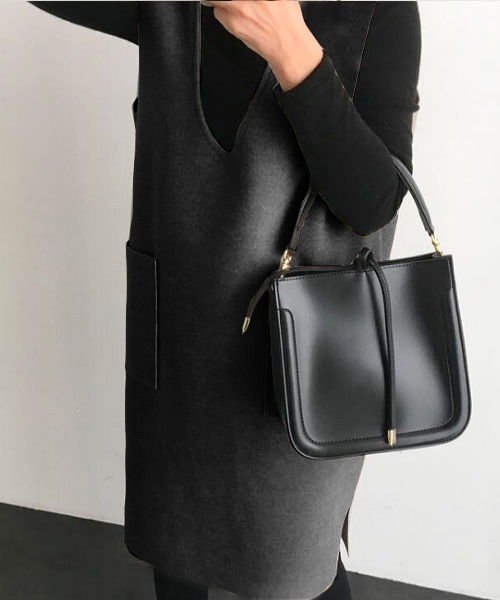 Chaco closet（チャコ クローゼット）の「フェイクウールノースリーブVネックワンピース（ワンピース・レディース・ブラック/グレー/ブルー/グリーン・M/L/XL）」の5枚目の写真