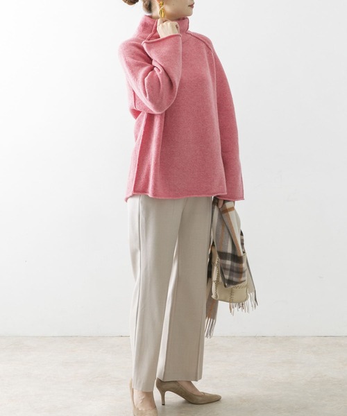 URBAN RESEARCH ROSSO(アーバンリサーチロッソ)の「ホールビルドネックニット(ニット/セーター・レディース・ブラック/オフホワイト/ピンク・FREE)」の21枚目の写真