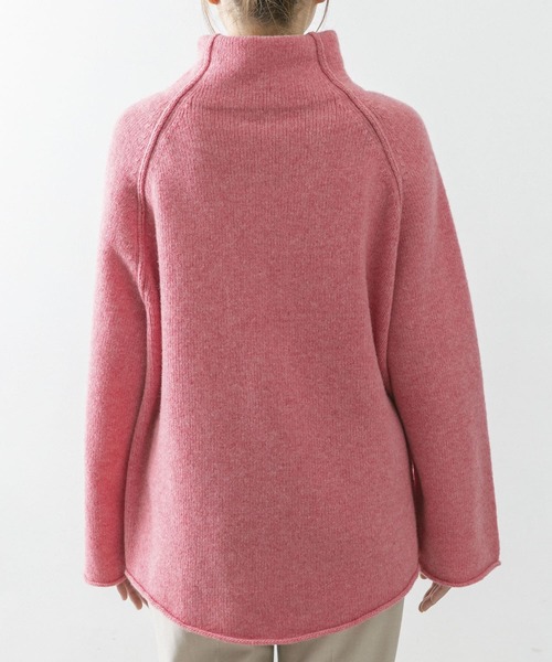 URBAN RESEARCH ROSSO(アーバンリサーチロッソ)の「ホールビルドネックニット(ニット/セーター・レディース・ブラック/オフホワイト/ピンク・FREE)」の17枚目の写真