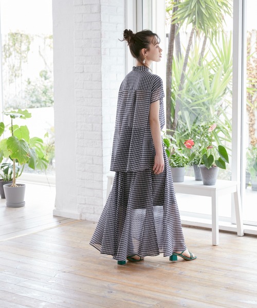 INED CLARO(イネドクラロ)の「シアーギンガムチェックフレアスカート【セットアップ対応】(スカート・レディース・ブラック/レッド/ネイビー・フリー)」の20枚目の写真