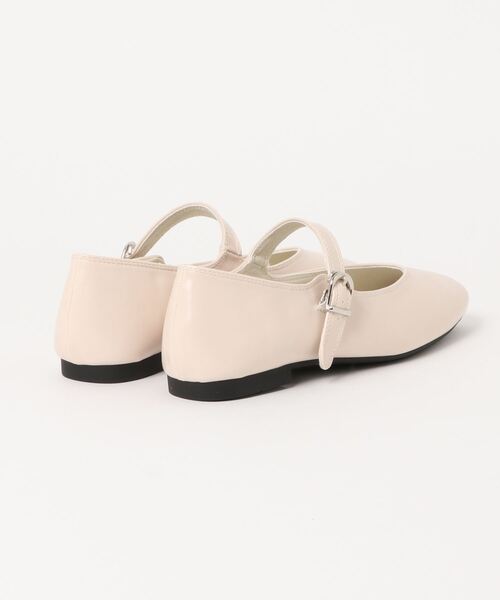 DONOBAN（ドノバン）の「ストラップパンプス（パンプス・レディース・ブラック/ブラウン/アイボリー・22.5cm/23.5cm/24.5cm）」の21枚目の写真