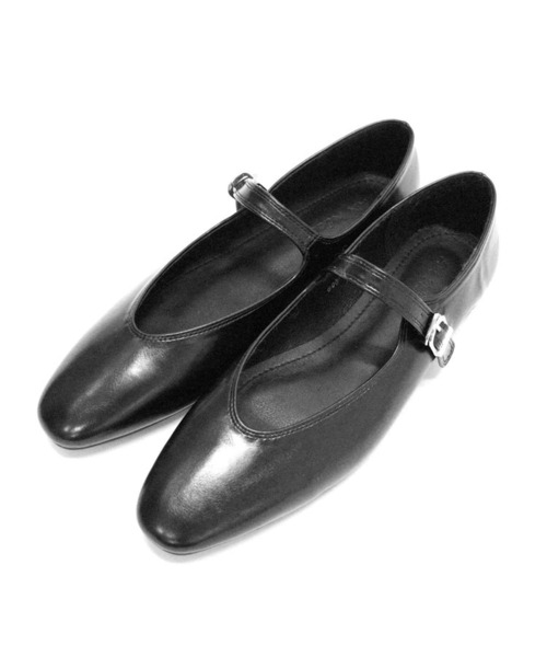 DONOBAN（ドノバン）の「ストラップパンプス（パンプス・レディース・ブラック/ブラウン/アイボリー・22.5cm/23.5cm/24.5cm）」の18枚目の写真