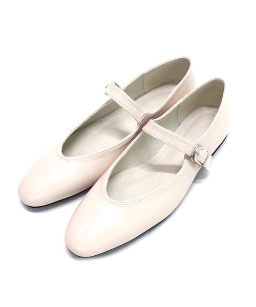 DONOBAN（ドノバン）の「ストラップパンプス（パンプス・レディース・ブラック/ブラウン/アイボリー・22.5cm/23.5cm/24.5cm）」の19枚目の写真