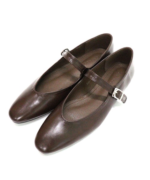 DONOBAN（ドノバン）の「ストラップパンプス（パンプス・レディース・ブラック/ブラウン/アイボリー・22.5cm/23.5cm/24.5cm）」の20枚目の写真