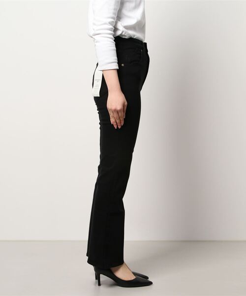 ROLLA'S（ローラス）の「【ROLLA'S】DUSTERS BOOTCUT CROP GALACTIC BLACK（デニムパンツ・レディース・ブラック・2/3/1）」の3枚目の写真