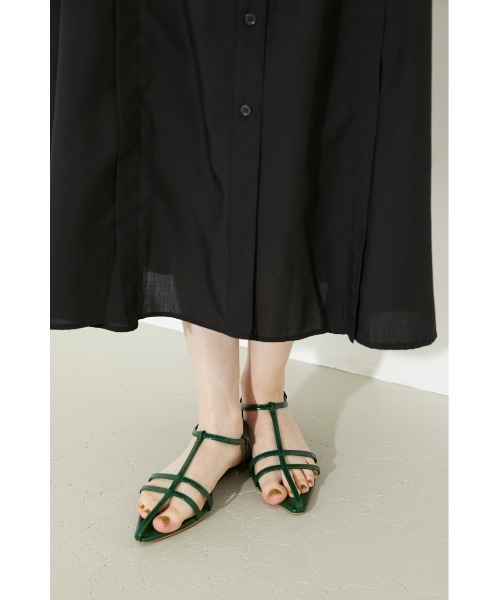 rienda（リエンダ）の「ポインテッドスリムベルトサンダル（サンダル・レディース・ブラック/ライトベージュ/グリーン・SMALL/MEDIUM/LARGE）」の16枚目の写真