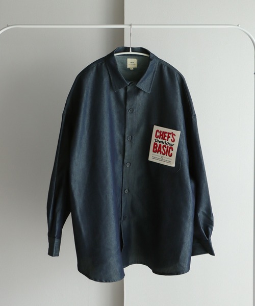 COURO（コウロ）の「オーバーサイズデニムシャツ（シャツ/ブラウス・レディース・ブルー/ネイビー・M/L）」の7枚目の写真