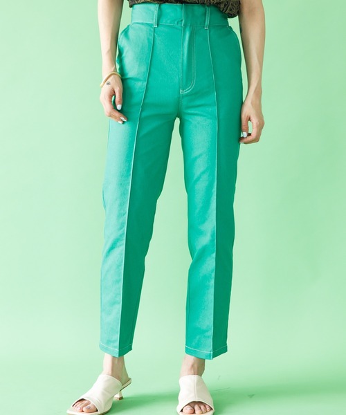 koe(コエ)の「ハイウエストデニムストレートパンツ*(デニムパンツ・レディース・ブラック/ピンク/インディゴブルー/グリーン・S/M)」の2枚目の写真