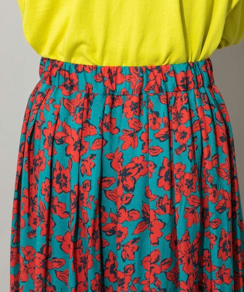 Munich(ミューニック)の「フラワープリントエコレーヨンギャザースカート(スカート・レディース・グリーン/イエロー/レッド・S/M)」の19枚目の写真