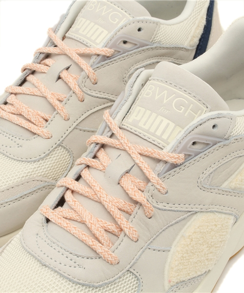 Brooklyn We Go Hard (BWGH)(ブルックリン ウィー ゴー ハード)の「メンズ プーマ ブルックリン ウィ ゴーハード PUMA R698 X BWGH 357769-03(スニーカー・メンズ・ホワイト・27cm/26cm/26.5cm/27.5cm/29cm/28cm)」の6枚目の写真