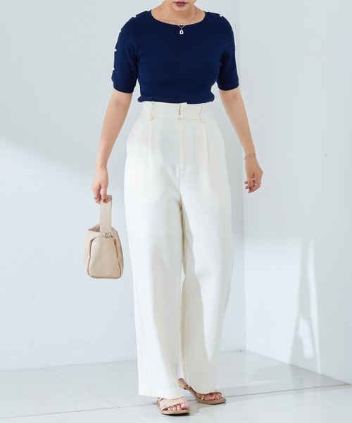natural couture(ナチュラルクチュール)の「パールをあしらった上品で垢抜けな一枚 パール釦スリットあきリブニット(ニット/セーター・レディース・オフホワイト/グレー/サックスブルー/ピンク/ネイビー/その他1・FREE)」の13枚目の写真