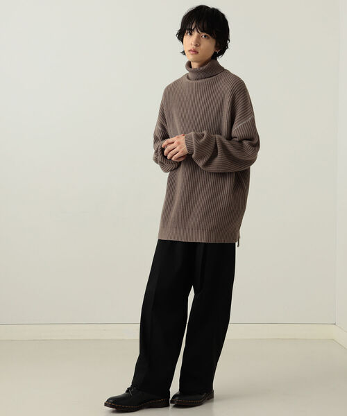 BeAMS DOT（ビームスドット）の「【WEB限定】BeAMS DOT / オーバー タートルネックニット 22AW（ニット/セーター・メンズ・ブラック系その他2/ブラウン系その他4・MEDIUM/LARGE）」の5枚目の写真