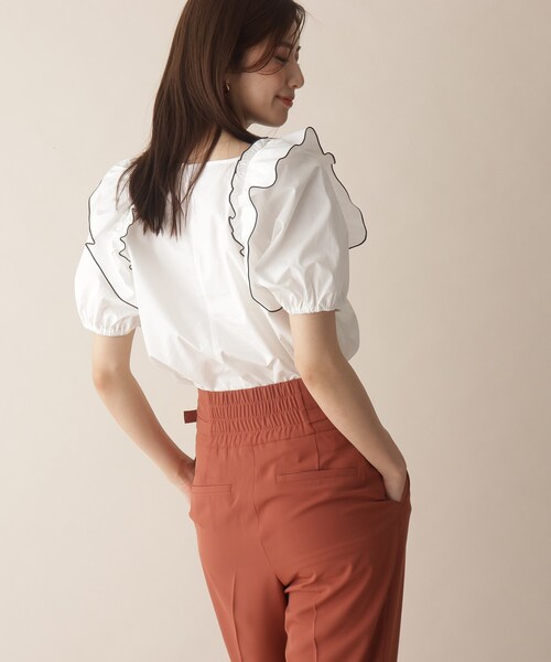 OPAQUE.CLIP（オペークドットクリップ）の「◆フリルデザインブラウス（シャツ/ブラウス・レディース・ホワイト系/レンガ/ブラック・38）」の4枚目の写真