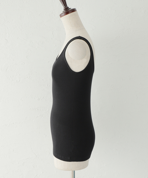 Spick & Span（スピックアンドスパン）の「≪追加≫シルクコットンリブ2WAYタンク（タンクトップ・レディース・ホワイト/ブラック/ベージュ/カーキ・FREE）」の11枚目の写真